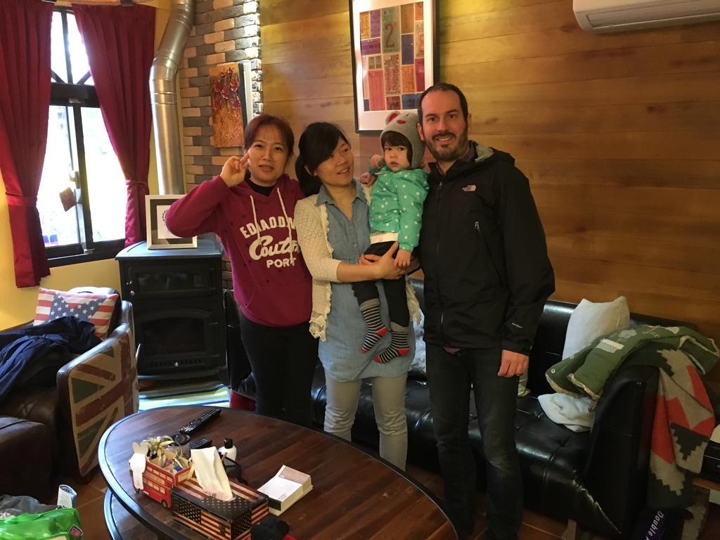 Bed and Breakfast Mystery13 Лодун Екстер'єр фото
